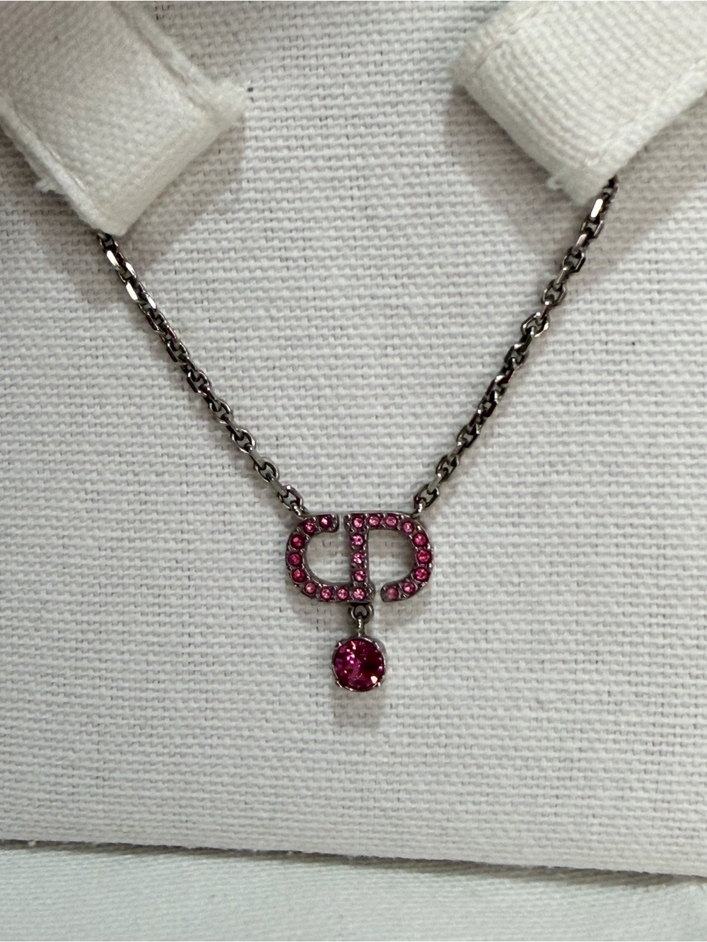 🌷DIOR Petit Pink Crystal 'CD' Pendant Necklace - Picture 4 of 14